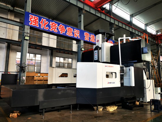 龍門(mén)加工中心多少錢(qián)一臺(tái)，解析價(jià)格及購(gòu)買(mǎi)建議